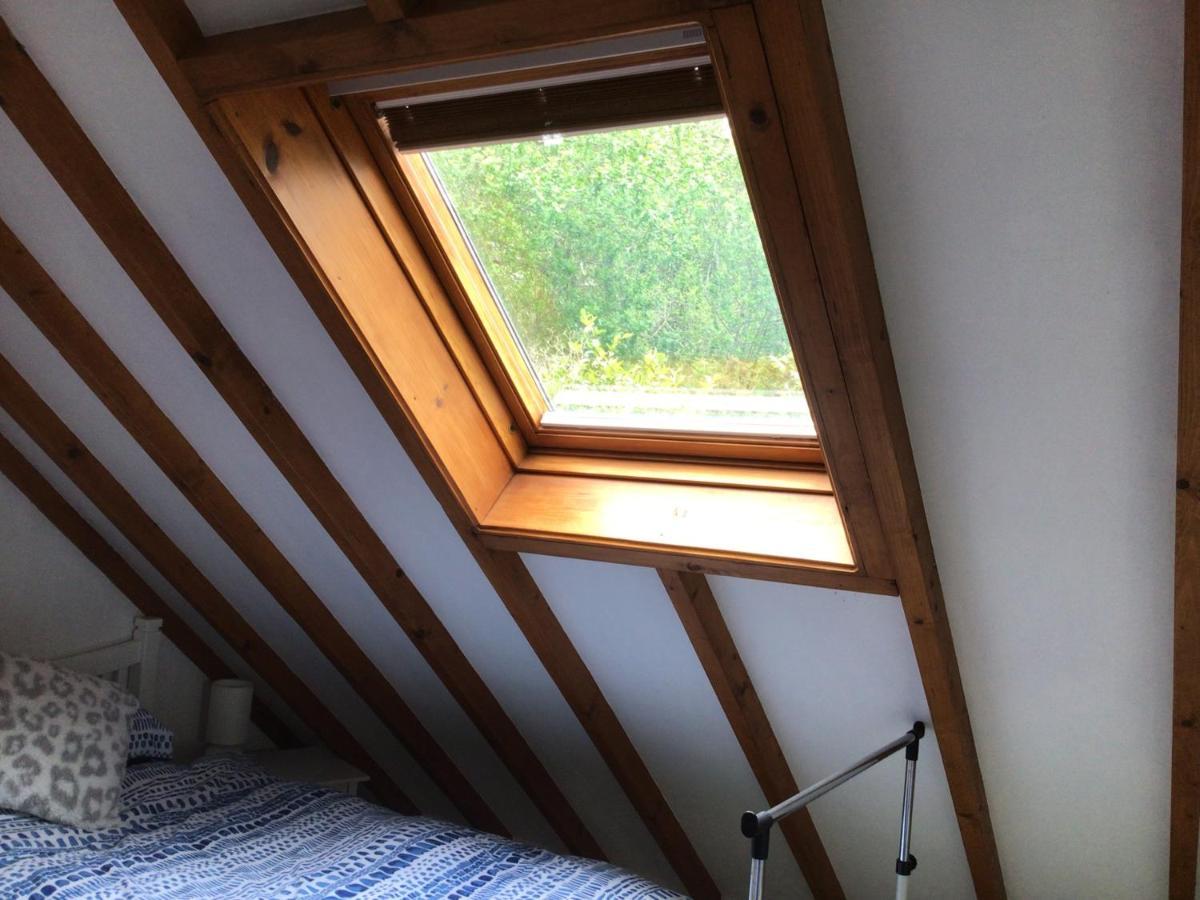 Cozy Camborne Studio Retreat With Two Single Beds Экстерьер фото